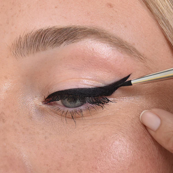 Pointed Liner Brush - Image 3