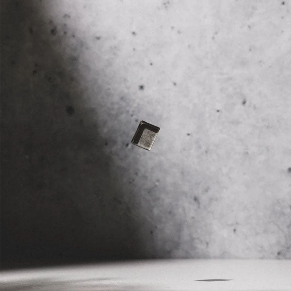 Empty Magnetic Pans - Image 8