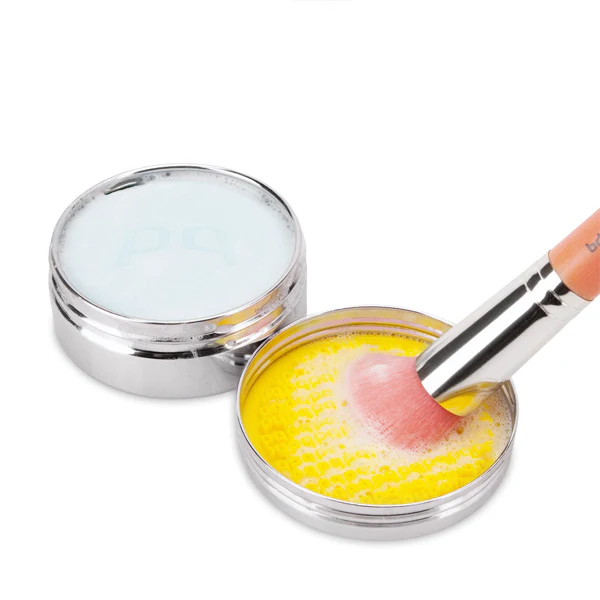 Studio Brush Cleanser Ocean Breeze - Image 5