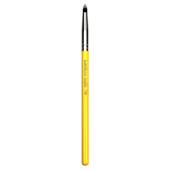 Studio Brushes 716 Smoky Eyeliner