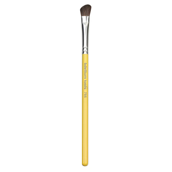 Studio Brushes 766 Angled Shadow