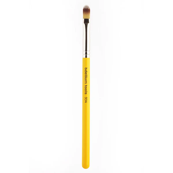 Studio Brushes 934 Precision Concealer