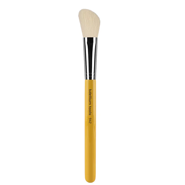 Studio Brushes 942 Slanted Contour