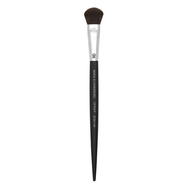 BOM146 Small Angle Complexion Blender Brush - Image 2