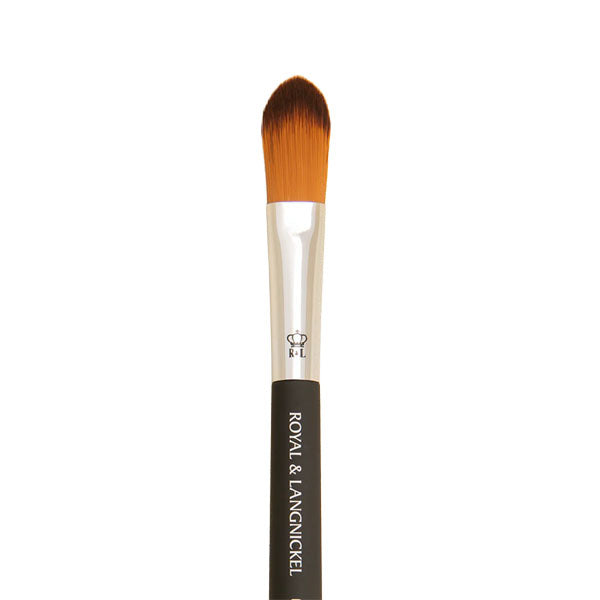 BOM215 Small Foundation Brush