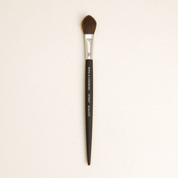 BOM270 Pointed Detail Brush - Image 5