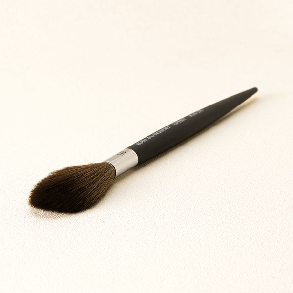 BOM290 Taper Highlighter Brush - Image 4