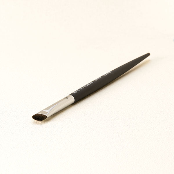 BOM402 Flat Smudger Brush - Image 4