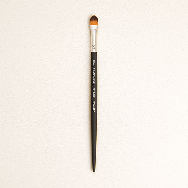 BOM417 Cream Shadow Brush - Image 5