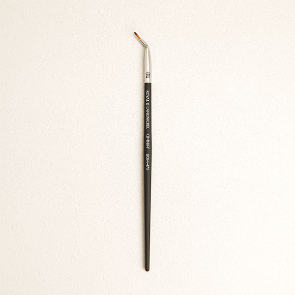 BOM475 Bent Eyeliner Brush - Image 5