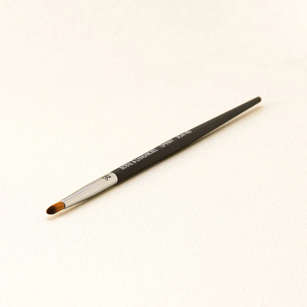 BOM485 Pointed Liner Brush - Image 4