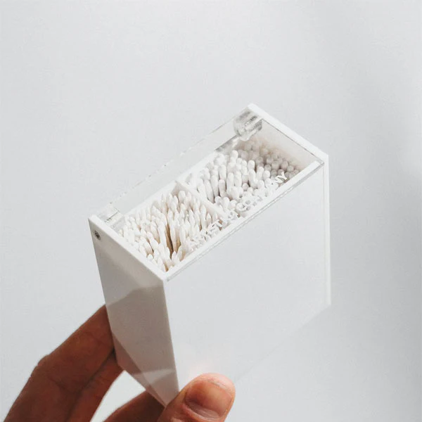 Box 1.0 - Image 3