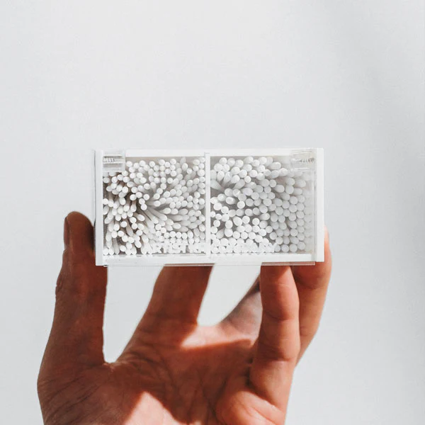 Box 1.0 - Image 4