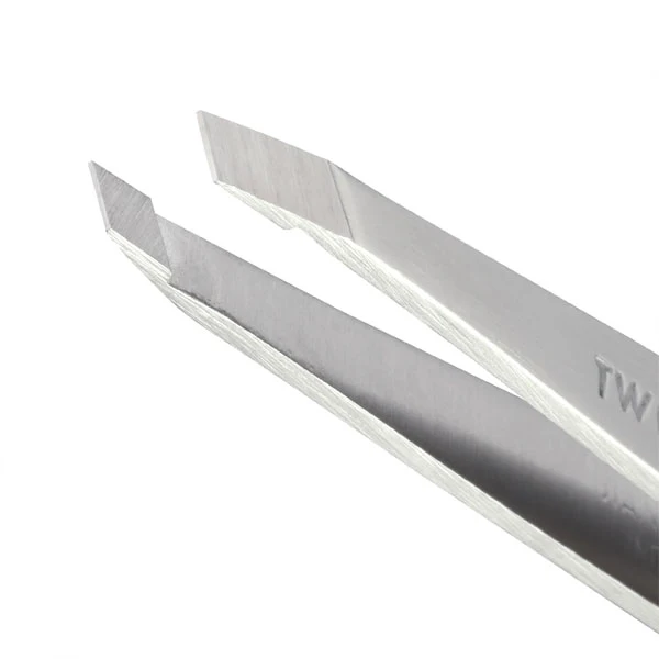 Classic Slant Tweezer - Image 3